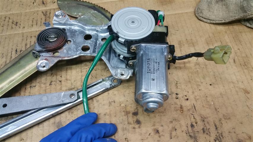 Everything You Need to Know About Car Door Window Regulator Repairs and Replacements